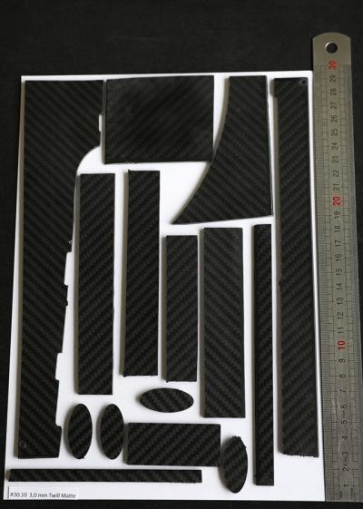 R30.10 - Retalhos Fibra de Carbono Std A4 - 3,0 mm